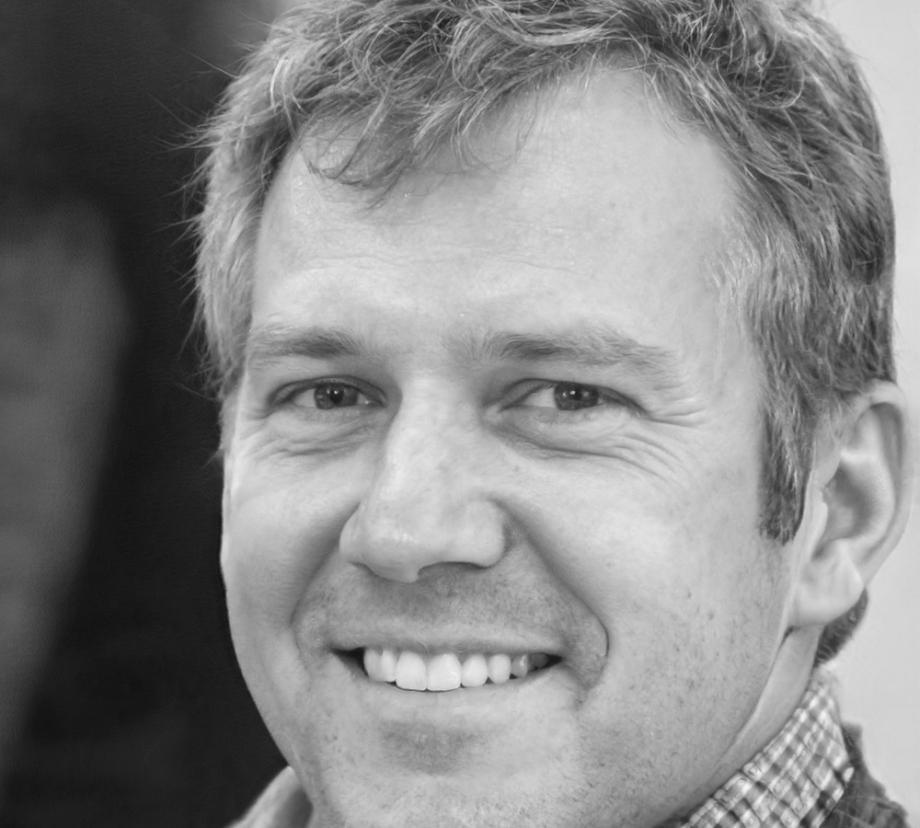 Miguel Ángel Serrano, Director de Consultoría Financiera